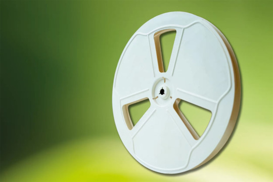 Papier schlägt Plastik