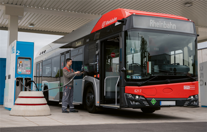 &copy; H2 MOBILITY Jackzproductions