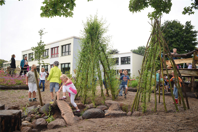 Die Schüler der Buchenbergschule gestalteten ihren eigenen Schulhof - so macht die Pause noch mehr Spaß. © Stiftung lebendige Stadt