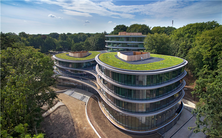 Konsequent der Kreislaufwirtschaft folgend: das Gebäude der Triodos Bank in den Niederlanden. © Bert Rietberg für J.P. van Eesteren