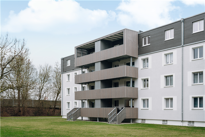 Beispiel für eine funktionale, holzhybride Bauweise in Neu Ulm © Malikstudio