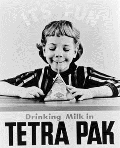 Es gibt kaum einen Haushalt, in dem er nicht schon einmal anzutreffen war, in den meisten ist er seit langer Zeit Stammgast: der Tetra Pak-Getränkekarton. 