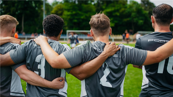 Leipziger Rasen Cup, 2025 - Gemeinsam kicken für den guten Zweck © Porsche AG