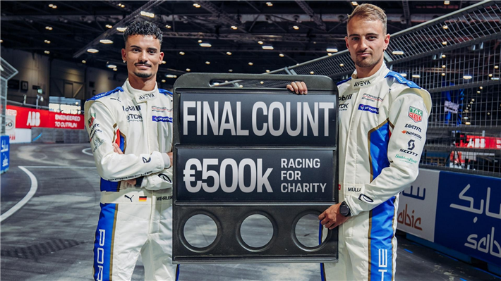 Pascal Wehrlein, Nico Müller, Porsche Formel-E-Team, Racing for Charity, London E-Prix, 2026 &copy; Porsche AG