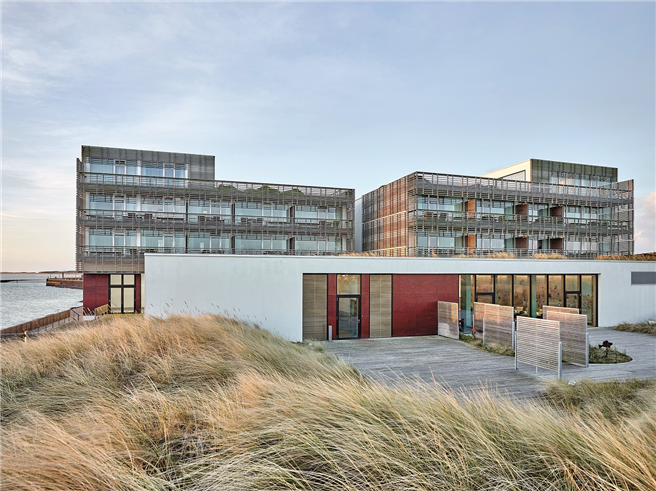 Grünes Denken wird im BUDERSAND Hotel – Golf & Spa – Sylt bereits seit der Eröffnung im Jahr 2009 in die Tat umgesetzt. © BUDERSAND Hotel - Golf & Spa - Sylt