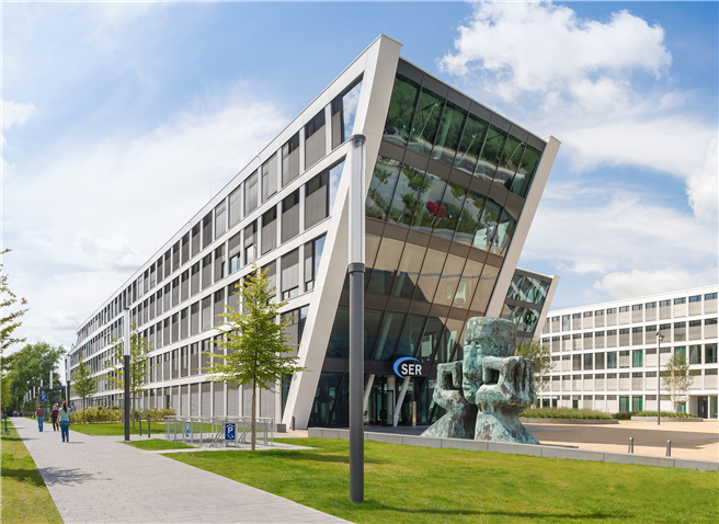 Der neue Sitz der SER-Gruppe in Bonn erfüllt vorbildlich die strengen Nachhaltigkeitskriterien der Deutschen Gesellschaft für Nachhaltiges Bauen (DGNB). © SER-Gruppe