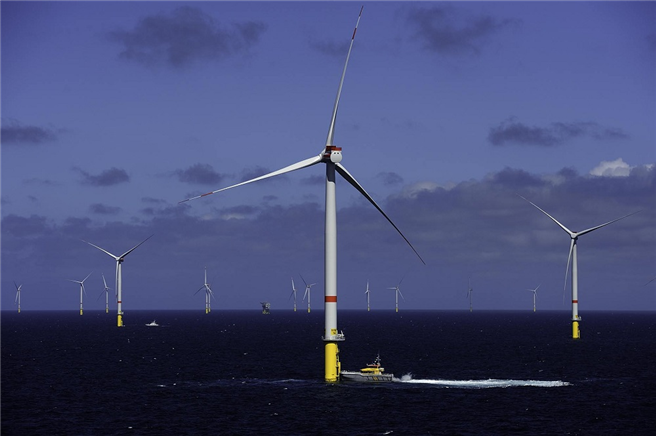 Zwischen 2016 und 2020 wird DONG Energy so viel Offshore-Windkraft installieren wie in den vergangenen 25 Jahren zusammen. © DONG Energy