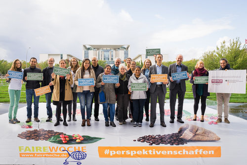 Fotoaktion #perspektivenschaffen Foto: Forum Fairer Handel e.V./Lukas Klose