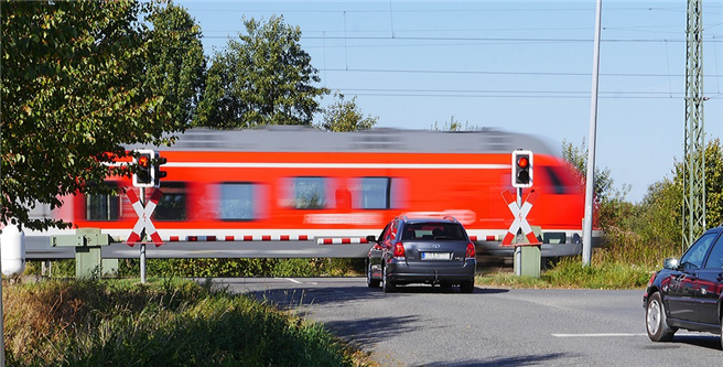 Was die Bedeutung der Bahn als öffentliches Verkehrsmittel angeht, sind sich die meisten Parteien einig © hpgruesen, pixabay