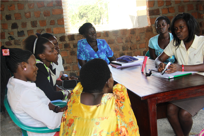 HerHealth, Uganda: Gebärmutterhalskrebs-Vorsorg mit Teststift und Smartphone. © Bayer AG