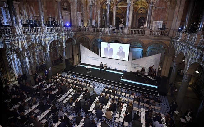 Verleihung Staatspreis Mobilität 2017 im Wiener Museum für Angewandte Kunst, MAK © BMVIT / Johannes Zinner