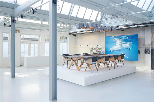 Die erste Plastic Whale-Kollektion wurde jetzt in Amsterdam vorgestellt. © Vepa