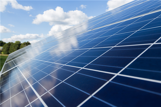 Solarkraftwerke in Deutschland erzeugen 8% mehr Strom als 2017. © torstensimon, pixabay.com