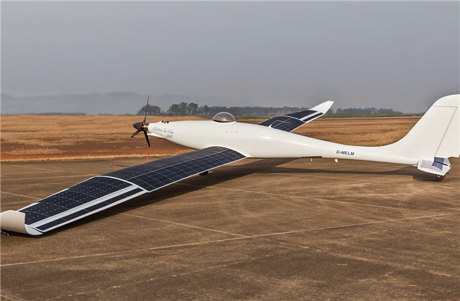 Das weltweit stärkste, multifunktionale, solar-elektrische HALE-Luftfahrzeug. © Elektra Solar GmbH