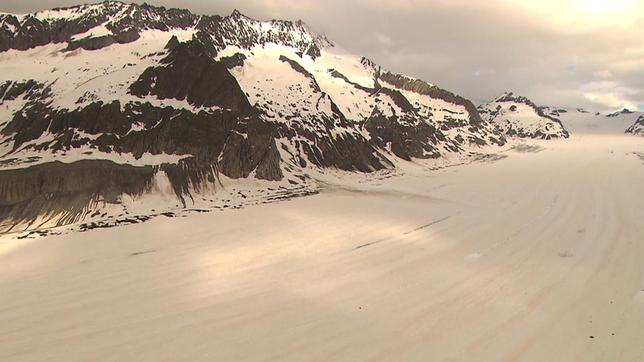 Der Aletsch - größter Gletscher der Alpen mit Verfallsdatum. © SWR