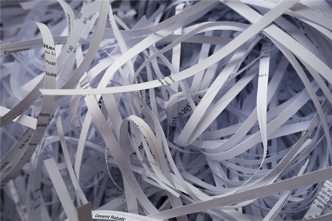 Papier ist eine wichtige Ressource - umso dringlicher ist es, den Anteil an Recyclingpapier zu erhöhen. © stux, pixabay