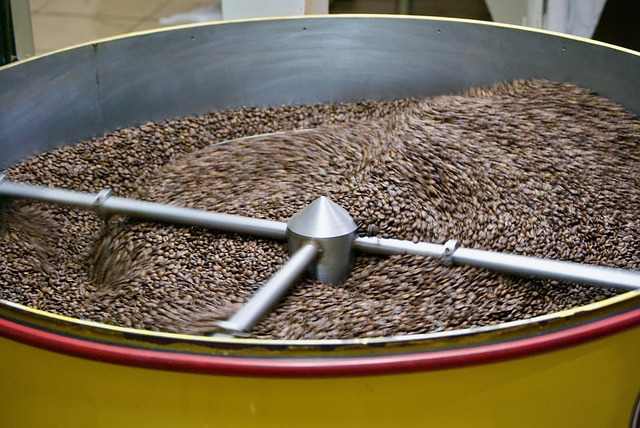 Zur 'World of Coffee' rufen das Forum Fairer Handel und TransFair die Kaffeebranche zu mehr Nachhaltigkeit auf. © rdlncl, pixabay.com