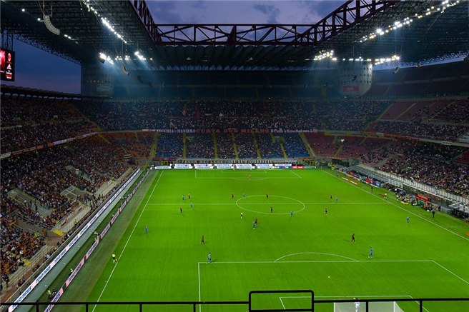 Giuseppe-Meazza-Stadion, San Siro © tlemens, pixabay.com