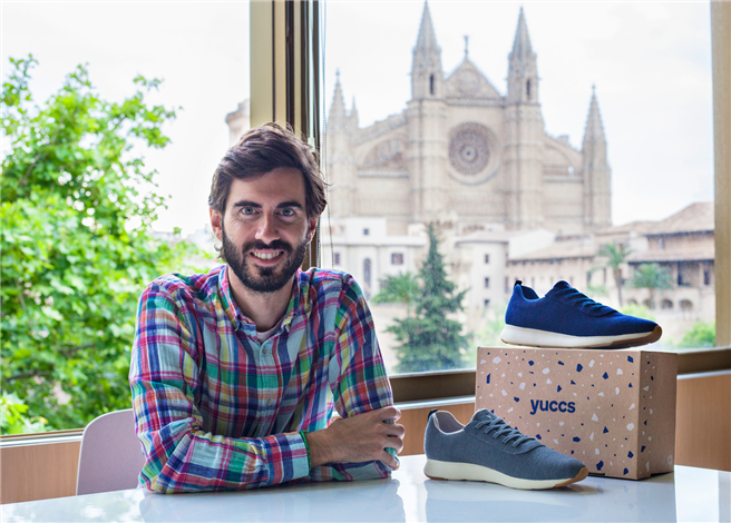 Pablo Mas designt den leichtesten Schuh der Welt aus Merinowolle und Rizinusöl-Sohle – hergestellt in Spanien © YUCCS