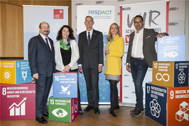 Mit dem 14. CSR-Tag beleuchtete respACT gemeinsam mit der Wirtschaftskammer Tirol und Land Tirol die zahlreichen Chancen, die sich durch die Umsetzung der UN-Nachhaltigkeitsziele ergeben. © respACT/ Die Fotografen