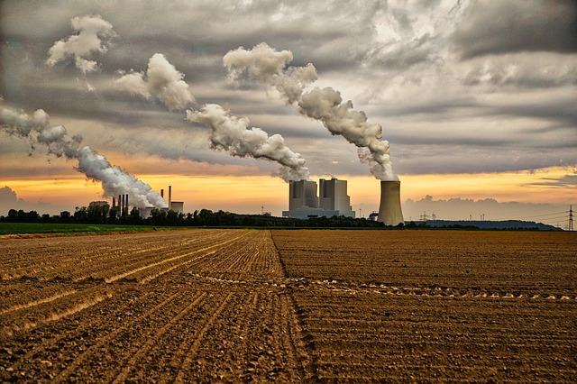 Konzernklagen gegen Klimaschutzgesetze müssen gestoppt werden. © Benita5, pixabay.com