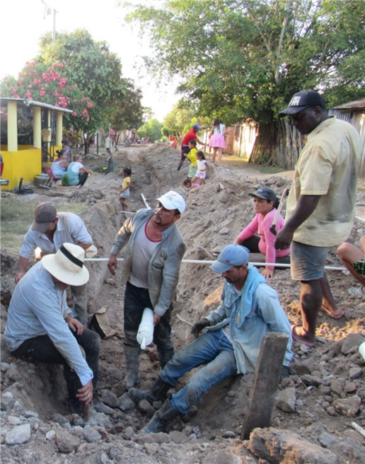 Die Dorfbewohner von Bocas del Carare packen mit an - alle gemeinsam für sauberes Wasser. © Global Nature Fund