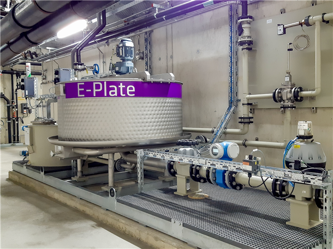 Mittels des Plattenwärmetauschers DAS E-Plate wird die thermische Energie des Abwassers auf das eingesetzte Brauchwasser übertragen. © DAS Environmental Expert GmbH