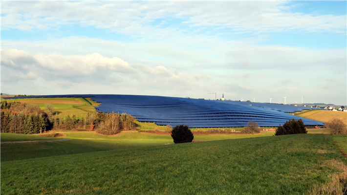 Ein virtuelles Kraftwerk ist im Kreis Cochem-Zell entstanden. In der Region erzeugte Energie kann auch in der Region verbraucht werden, die Wertschöpfung bleibt vor Ort. © Landkreis Cochem-Zell