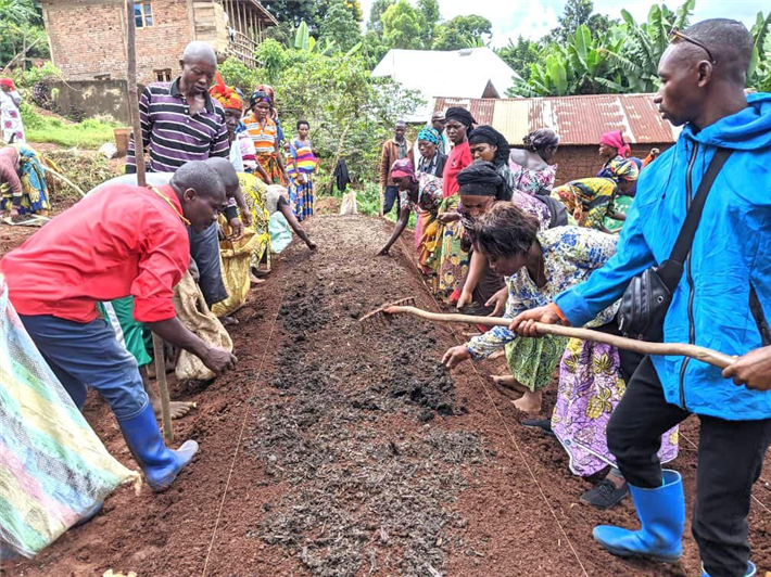 Agrarökologische Schulung auf der Insel Idjwi in der DR Kongo © UGEAFI
