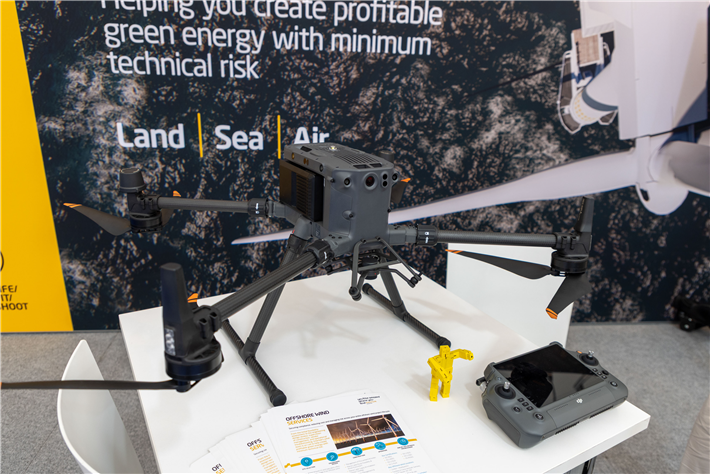 Drohne auf der HUSUM WIND 2025 © MHC