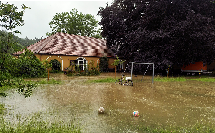 © Schloss Blumenthal