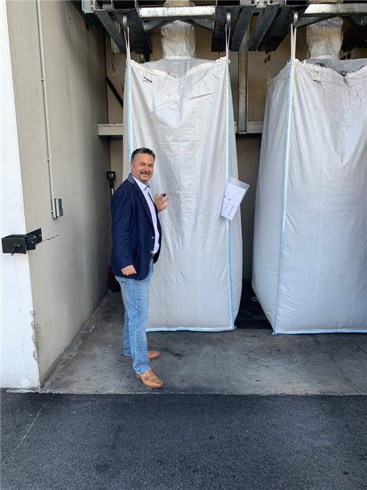 Schwarzes Gold in weißen Säcken: Biochar als CO?-Speicher und Rohstoff zur weiteren Nutzung © Kai Platz