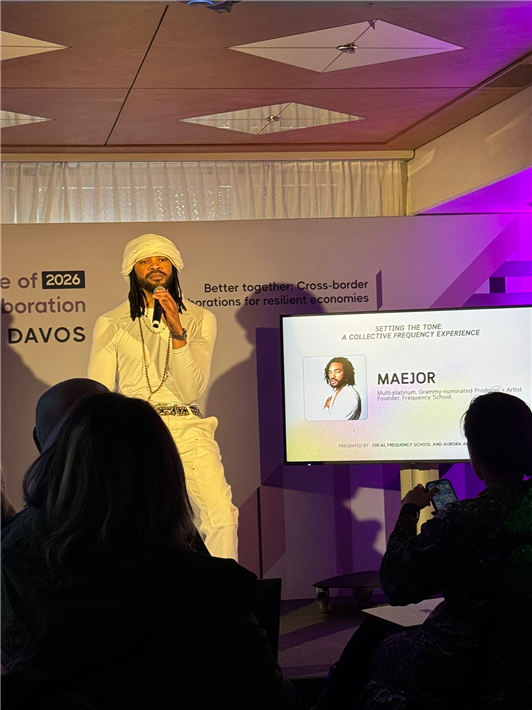 Maejor, Singer Songwriter, Co-Founder Frequency School &copy; Anabel Ternès von Hattburg