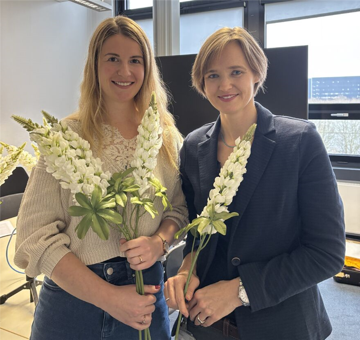 Karina Schneider und Produktentwicklerin Monika Heyn &copy; Tchibo