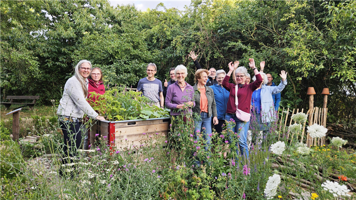 Impressionen von ehemaligen Teilnehmenden beim Deutschland summt!-Pflanzwettbewerb &copy; Nabu-Gruppe Kaarst-Korschenbroich