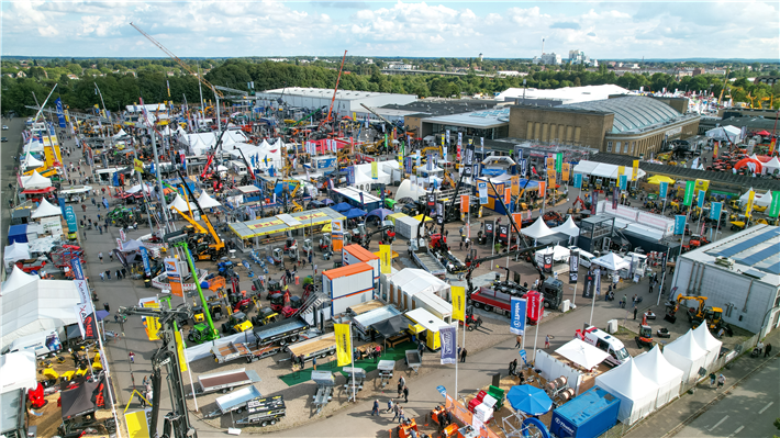 NordBau - die größte Kompaktmesse des Bauens im nördlichen Europa. &copy; Holstenhallen Neumünster – NordBau – SixConcept