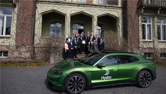 Taycan Turbo Cross Turismo, Porsche AG und Norsk Hydro, Oslo, 2023, © Porsche AG