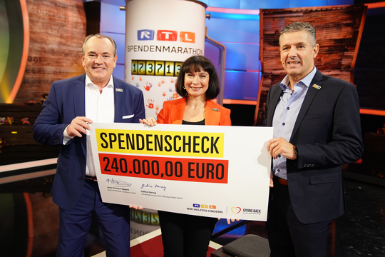 Carglass®-Stiftung GIVING BACK legt sich für „RTL-Spendenmarathon“ ins Zeug