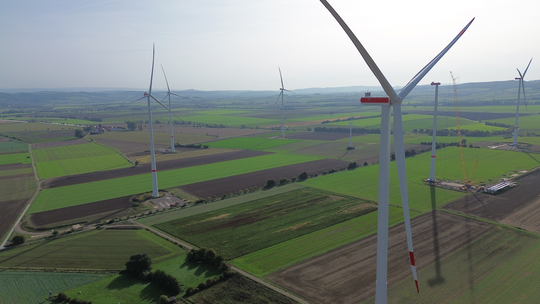 REHAU schließt Vertrag für Windenergie ab