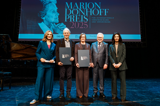 EinDollarBrille e.V. mit Marion-Dönhoff-Preis 2025 ausgezeichnet