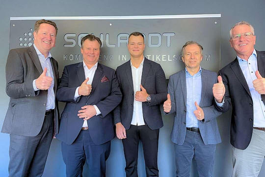 Zentek und Schlaadt beschließen weitreichende Zusammenarbeit für nachhaltige Verpackungen