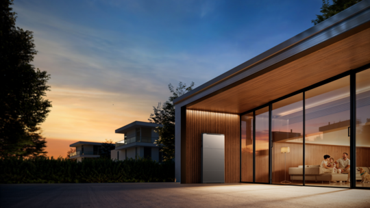 3-phasiges Solar- und Speichersystem der nächsten Generation mit integrierter Ersatzstromfunktion